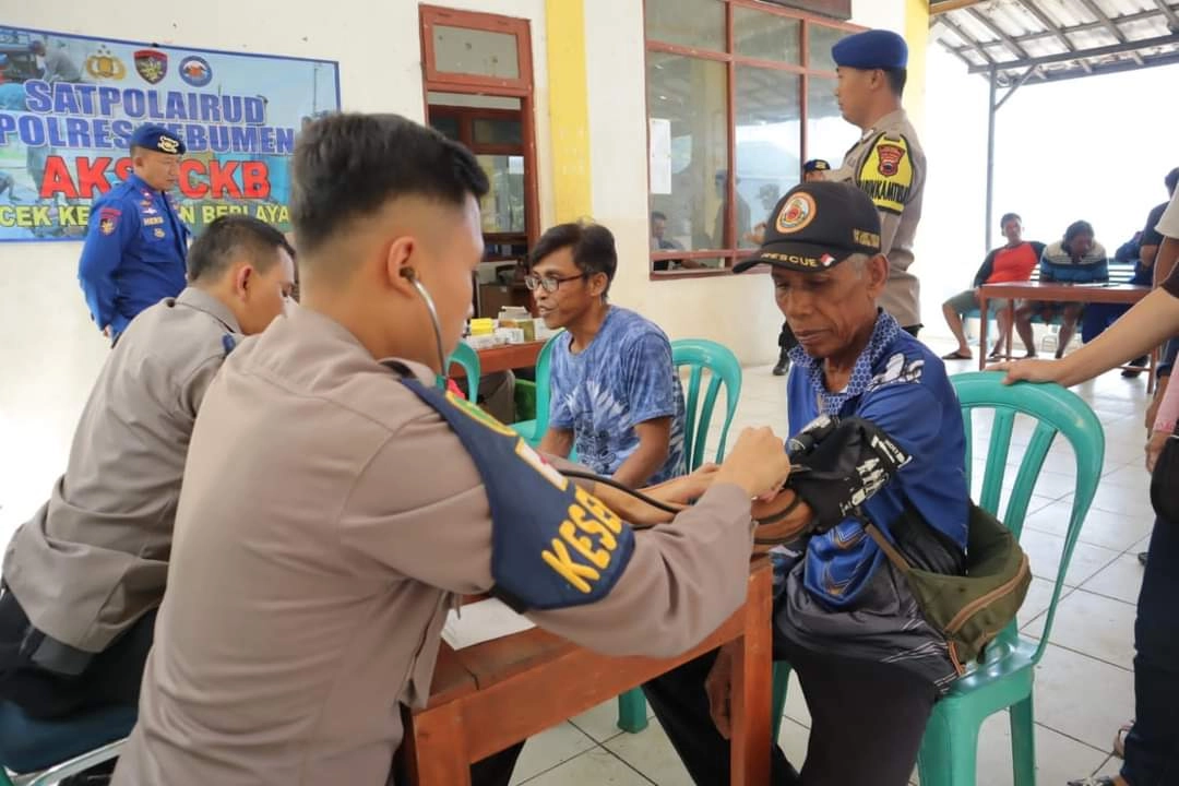 110 Nelayan di TPI Karangduwur Ikut Cek Kesehatan Berlayar