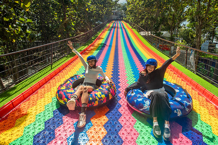 Yalangoch mashhurlarga qarash