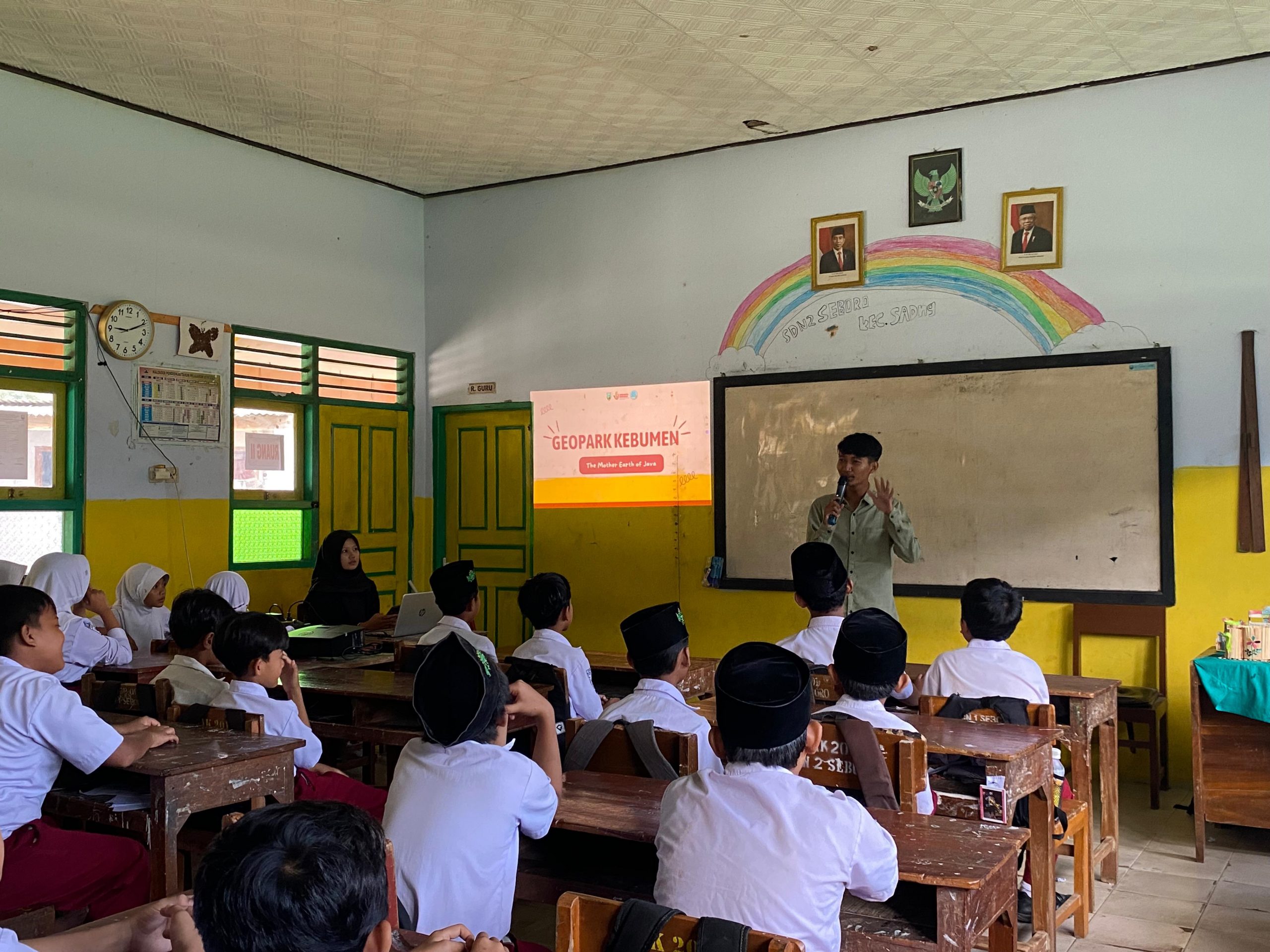 Sekolah Bumi