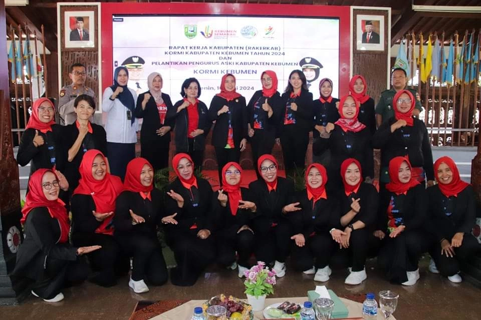 Ketua Kormi Lantik Pengurus Asosiasi Senam Kebugaran Indonesia Periode 2024–2028