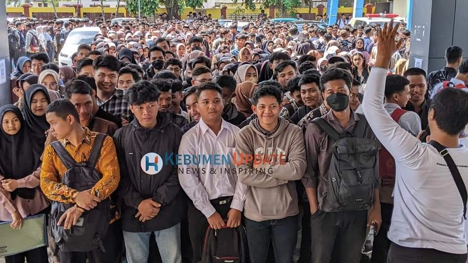 Baru Dibuka, 2.100 Pencari Kerja Ramaikan Kebumen Job Fair 2024