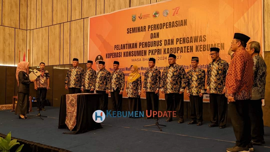Pengurus dan Pengawas Koperasi Konsumen PKPRI Kabupaten Kebumen Masa Bakti 2024–2027 Resmi Dilantik