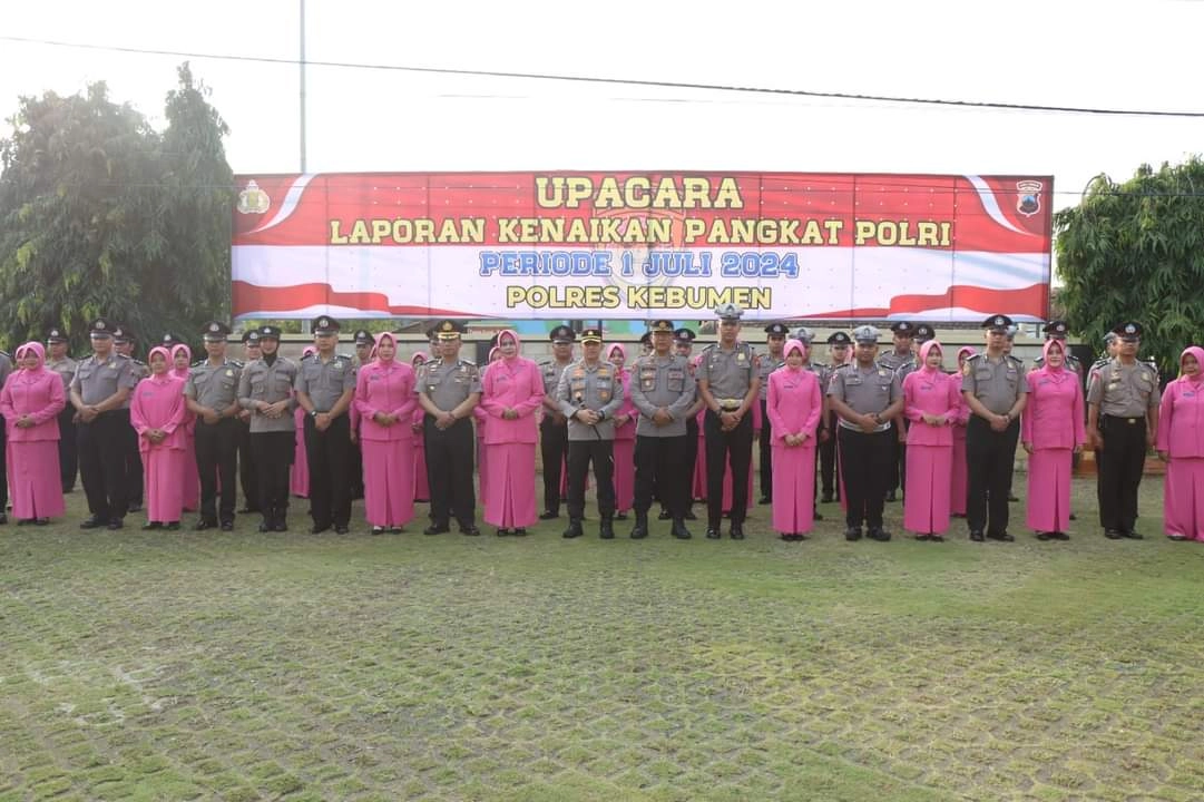 33 Personel Polres Kebumen Naik Pangkat, Salah Satunya Kompol Joko Maryono