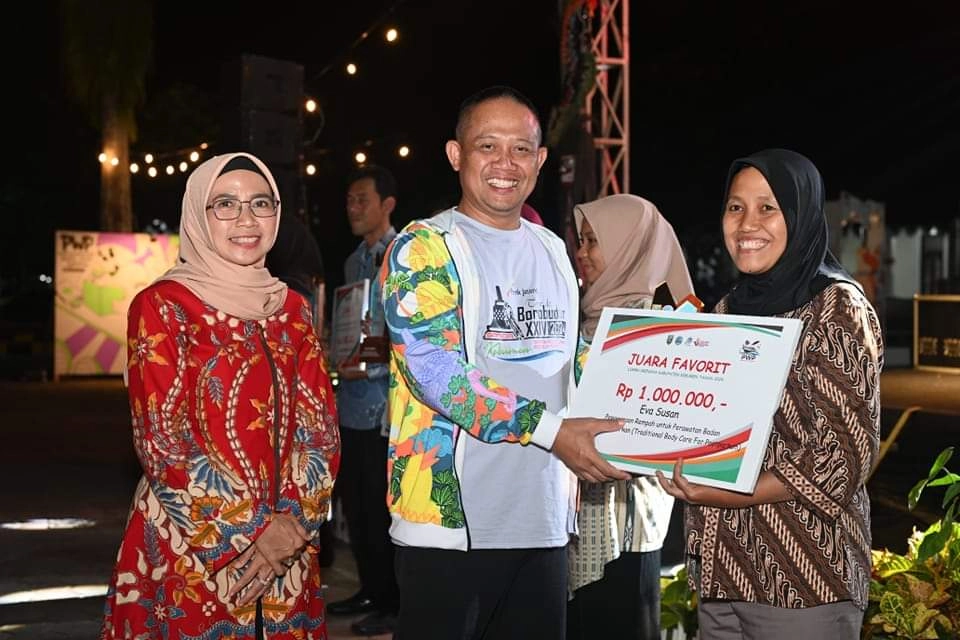 Pameran Wetan Prahu, Sajikan 50 Karya Lukisan dari Profesional dan Pelajar