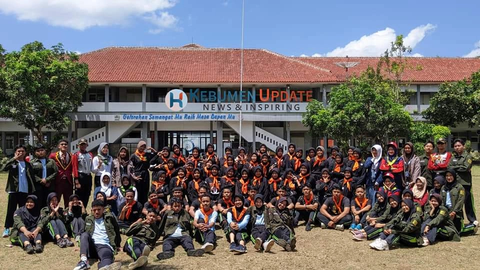 Caving Lanjut Diksar, 45 Anggota Muda Gaspala SMAN 2 Kebumen Dilantik