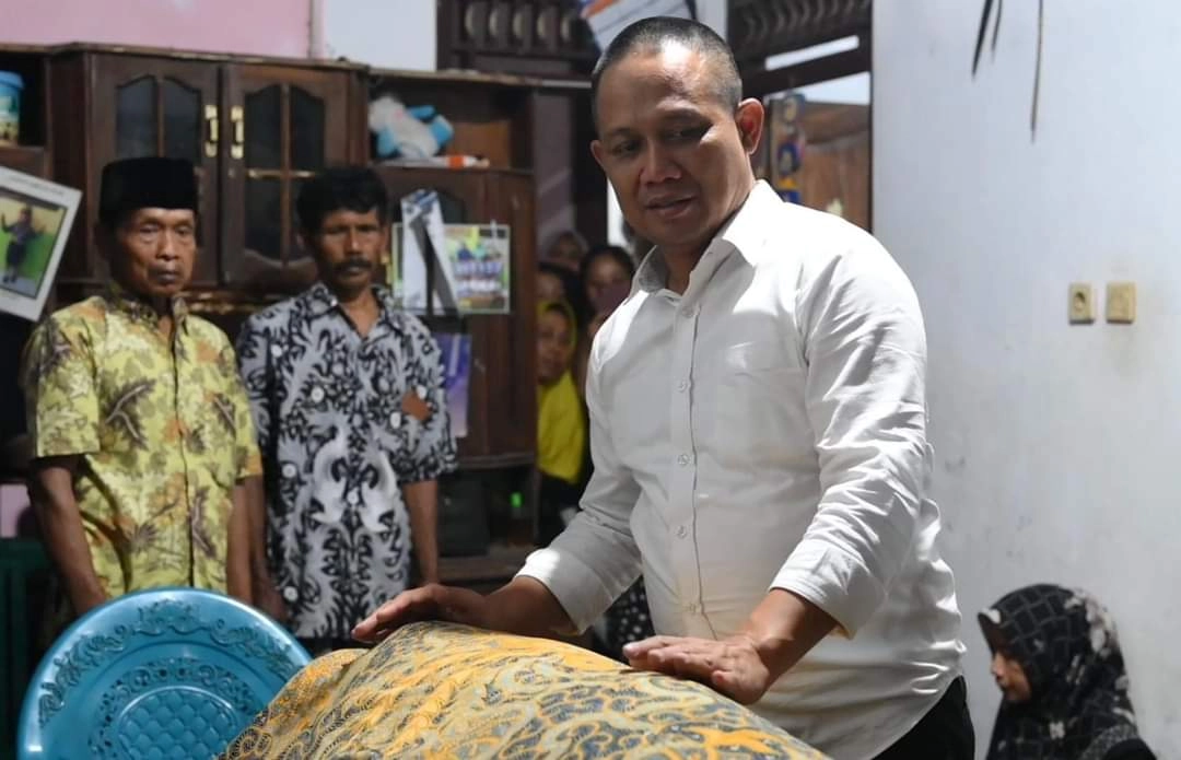 Relawan BPBD Kebumen Gugur saat Tugas Kemanusiaan, Bupati Takziah ke Rumah Duka
