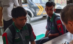 Paket yang Terjatuh dari Truk Ditemukan Dua Pelajar, Akhirnya Kembali ke Pemilik