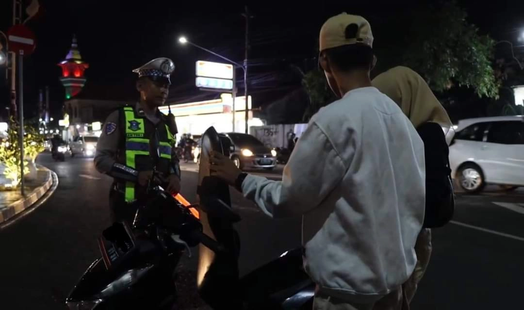 Malam Minggu, Puluhan Sepeda Motor Berknalpot Brong Ditindak
