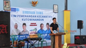 Singgah di Kutowinangun, Kaesang Pangarep Prediksikan Lilis-Zaeni dan Luthfi-Taj Yasin Jadi Pemenang