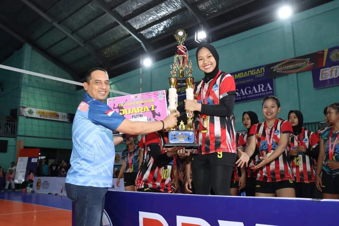 Vita Solo Raih Juara 1 Putri Kejurprov Voli Indoor U-19 Piala Kapolres Kebumen