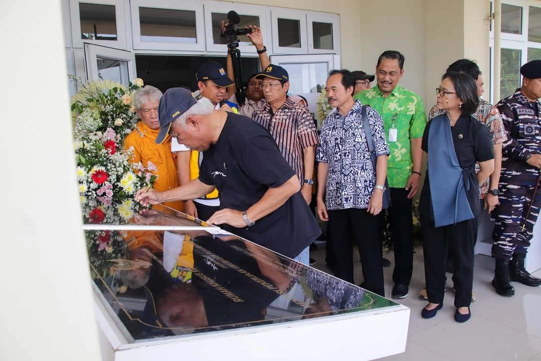 Kunjungi Kebumen, Menteri PUPR Resmikan Kampus Geologi Karangsambung