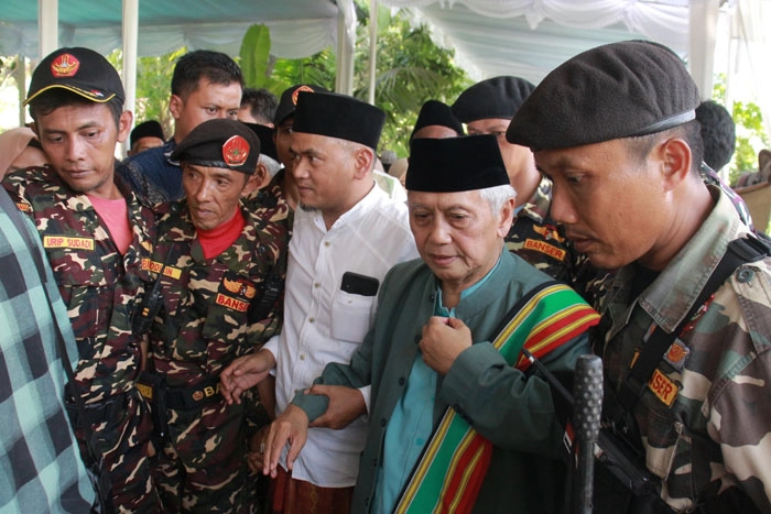 KH Achmad Chalwani