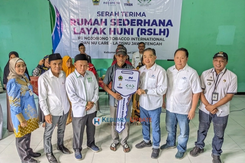 PT Nojorono dan Lazisnu Jateng Serahkan Rumah Sehat Layak Huni ke Warga Desa Pengempon