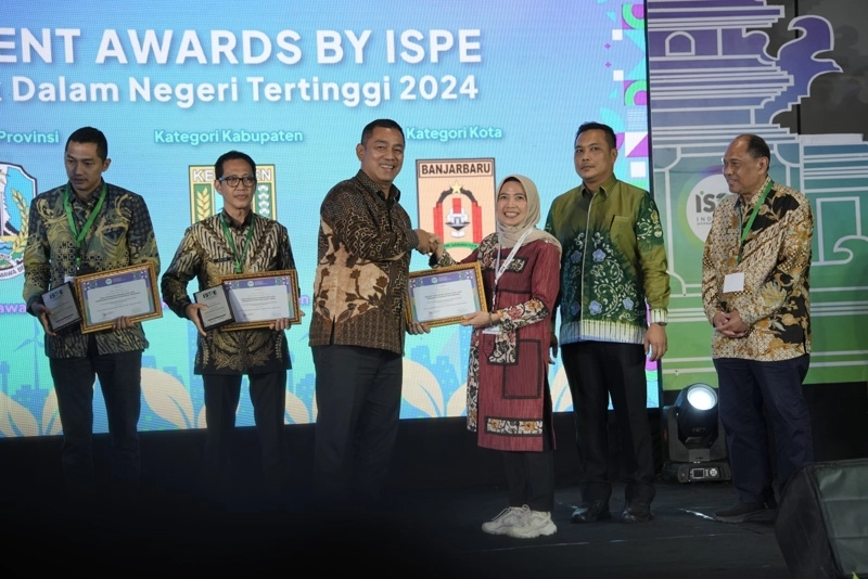 LKPP Beri Penghargaan Bidang Pengadaan Barang dan Jasa untuk Pemkab Kebumen