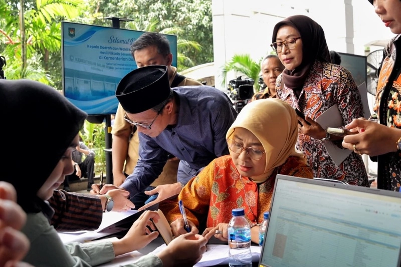 Lilis Nuryani dan Zaeni Miftah Jalani Pemeriksaan Kesehatan Sebelum Dilantik di Istana Kepresidenan