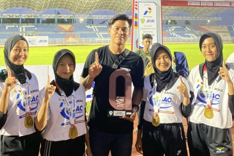 Tim Estafet Putri SMAN 2 Kebumen Juarai SAC Indonesia National Championship 2024-2025