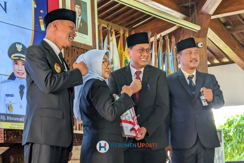 Sertijab Bupati: Lilis Nuryani Resmi Gantikan Arif Sugiyanto, Bertekad Wujudkan Kebumen Berdaya