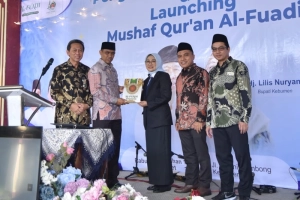 Ramadan Berkah: Bupati Kebumen Luncurkan Mushaf Al-Fuadi & Bagikan 3.000 Paket Sembako
