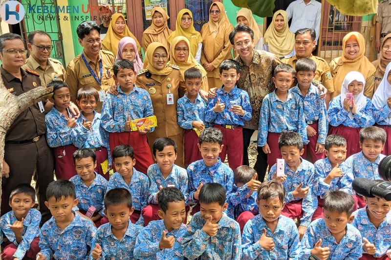 Bupati Lilis Tinjau Perbaikan SDN Banjarwinangun, Pastikan KBM Berjalan Lancar