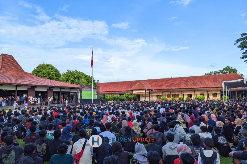 Nobar Timnas Indonesia di Pendopo Kabumian Banjir Dukungan, Bupati Lilis Janjikan Perbaikan Infrastruktur