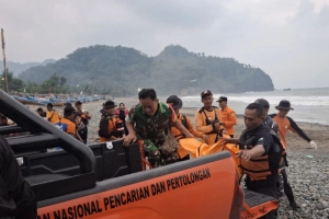 Dua Hari Pencarian, Tim SAR Temukan Pemancing di Pantai Lampon dalam Kondisi Meninggal