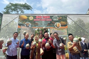 Manisnya Panen, Harunya Perpisahan: Inovasi Hidroponik Warnai Kelulusan SMK Ristek Rowokele