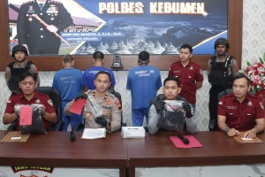 Gara-gara Tuduhan Sepele, Tiga Pria di Kebumen Aniaya Korban Pakai Martil dan Knuckle