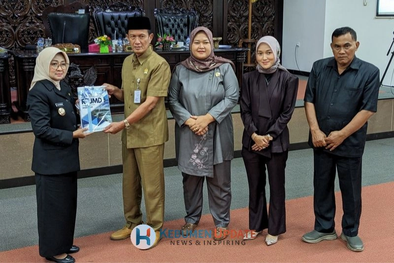 Populasi Lansia Meningkat, DPRD Kebumen Merespons dengan Raperda Inisiatif