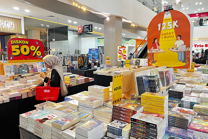 Pameran Buku