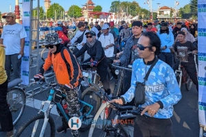 Berhadiah Umroh, Ribuan Goweser Meriahkan “Gowes to Istanbul”