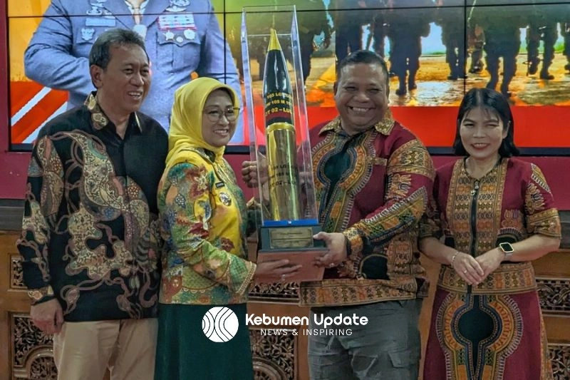 Bupati Lilis Lepas Letkol Ardianta dengan Pujian, Sambut Letkol Purba untuk Sinergi Kebumen