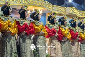 Warisan Mbah Moen dan Spirit Andalusia: Gus Anam Ungkap Inspirasi di Multaqo Akbar Kebumen