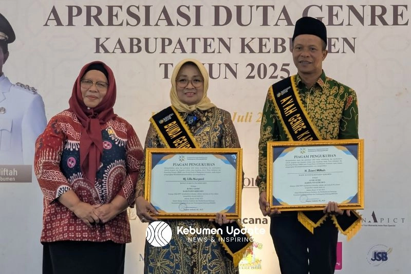 Bupati Lilis Nuryani dan Wabup Zaeni Miftah Dikukuhkan sebagai Bunda dan Ayah Genre