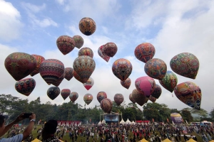 Java Balloon Attraction 2025