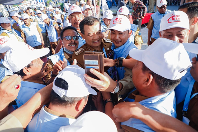 Koperasi