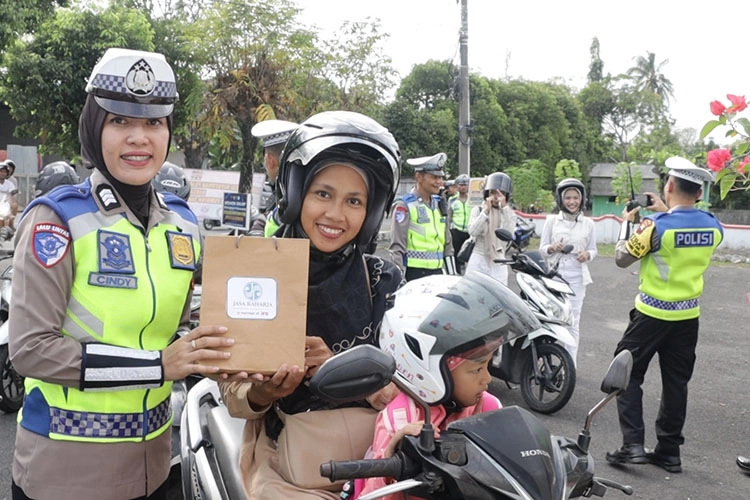 Operasi Patuh