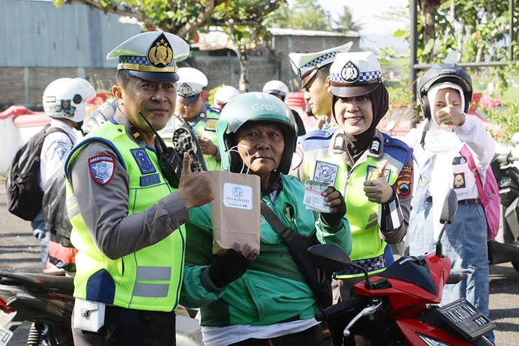 Operasi Patuh