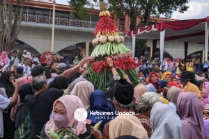 Hari Jadi ke-396 Kebumen, Ada Makan Nasi Penggel Bareng Biyunge hingga Grebeg Gunungan