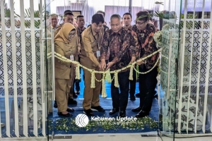 Inovasi Bank Jateng: Hadirkan Layanan Konvensional dan Syariah di Gombong dalam Satu Gedung
