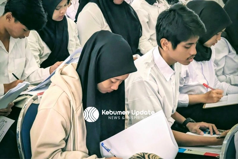 BAZNAS Kebumen Gelontorkan Rp 649 Juta untuk Program “Kebumen Cerdas”