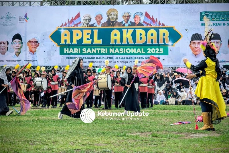Ribuan Santri Kebumen Padati Alun-Alun Peringati HSN ke-10