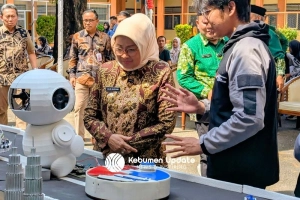 Milad ke-44, SMA Muhammadiyah Gombong Luncurkan Inovasi 44 Robot Karya Siswa-siswi 