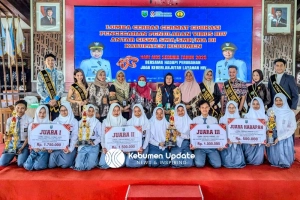 Tim SMAN 2 Kebumen Sabet Juara Lomba Cerdas Cermat Edukasi HIV-AIDS 