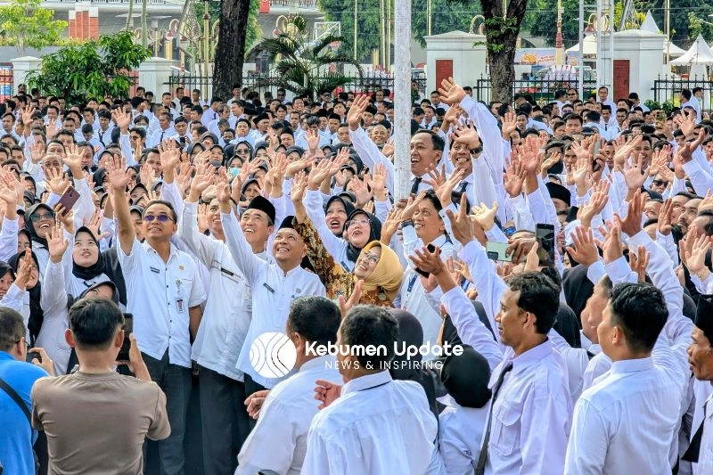 Kado Akhir Tahun, 3.551 Pegawai Pemkab Kebumen Resmi Sandang Status PPPK Paruh Waktu
