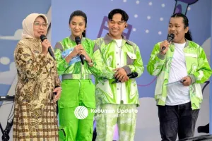 Di Tengah Kemeriahan Karnaval SCTV Kebumen, Bupati Lilis Ungkap Jumlah Donasi Peduli Bencana Sumatra yang Terkumpul 