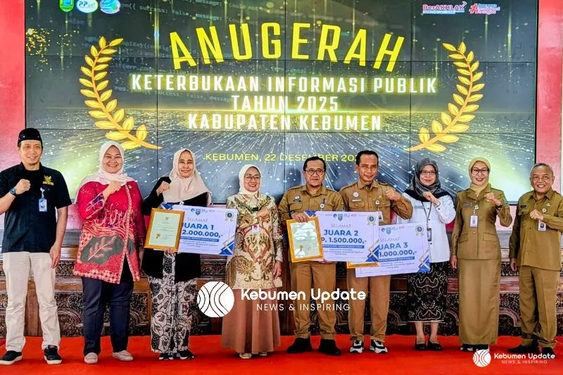 Dinkes PPKB dan Kecamatan Buayan Jawara KIP Kebumen 2025, Bupati Luncurkan Genta Literasi