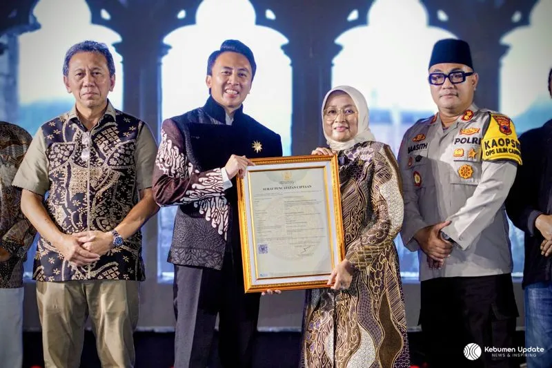 The Tales of Karangbolong: Sendratari Pertama Kabupaten Kebumen, Persembahan dr Reza Mardhika