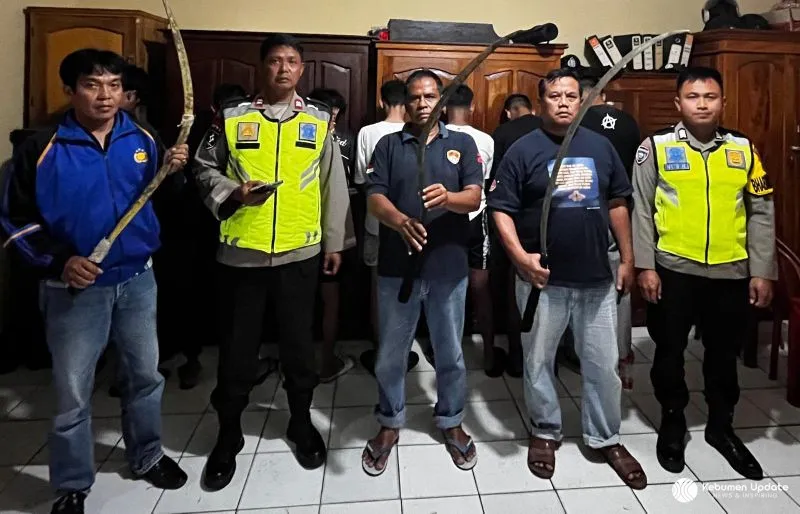 Bawa Celurit Panjang, Niat Tawuran 7 Remaja Kebumen Kandas di Tangan Polisi
