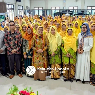 Sambut Ramadan, Bupati Kebumen Paparkan Program Kesehatan dan Pendidikan di Hadapan Ratusan Anggota Aisyiyah