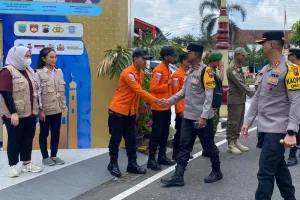Wakapolda Jateng Turun Gunung, Tinjau Posko Terpadu Kebumen